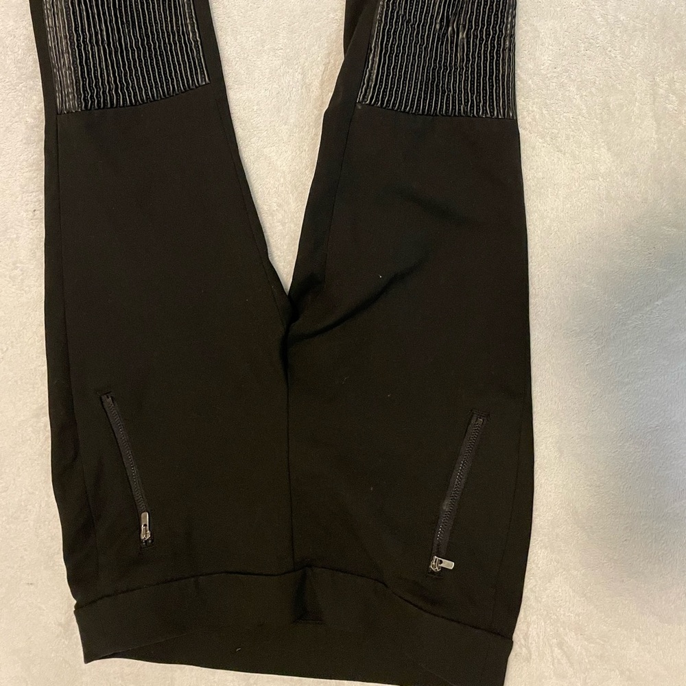 Express pants - Picture 2 of 2